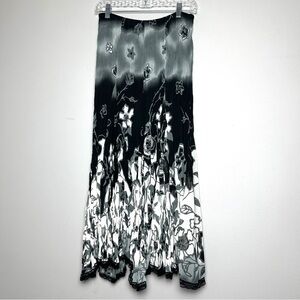 Vintage Black, White & Grey Floral Maxi Skirt With Black Lace Fringe Size Small